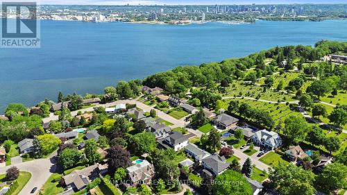 899 Danforth Place, Burlington, ON 
