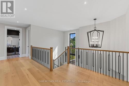 899 Danforth Place, Burlington, ON 