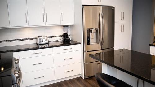 A-1240 Molson St, Winnipeg, MB 