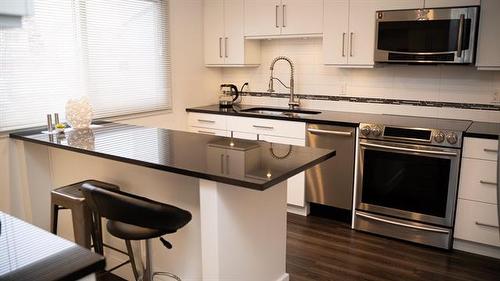 A-1240 Molson St, Winnipeg, MB 