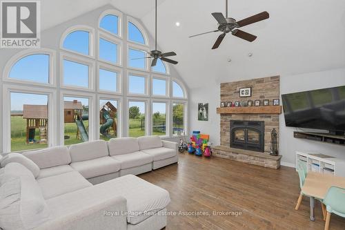 6-7 - 321311 Concession Road, East Luther Grand Valley, ON - Indoor Photo Showing Living Room With Fireplace