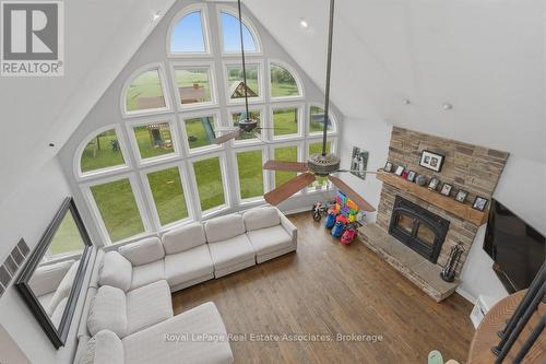 6-7 - 321311 Concession Road, East Luther Grand Valley, ON - Indoor With Fireplace