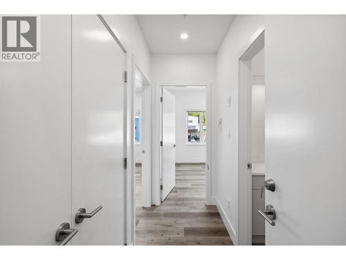1635 Marine Drive, North Vancouver, BC 