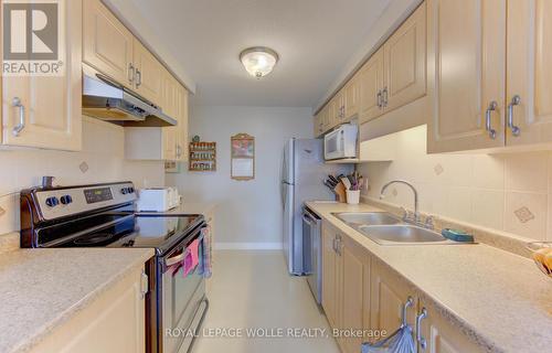 60 Foxglove Crescent, Kitchener, ON 