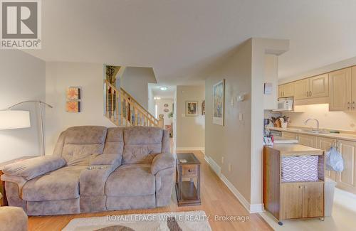 60 Foxglove Crescent, Kitchener, ON 