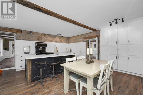 5595 25 SIDE ROAD  Milton, ON L7J 2L7