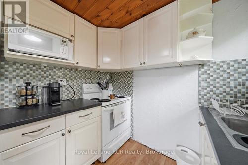 45 Andrew Drive, Tiny, ON 