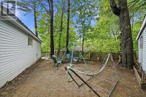 45 Andrew Drive, Tiny, ON 
