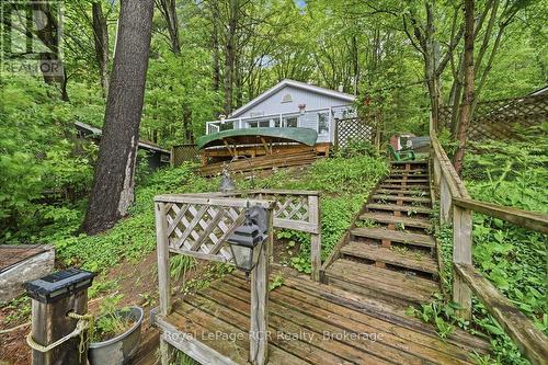 45 Andrew Drive, Tiny, ON 