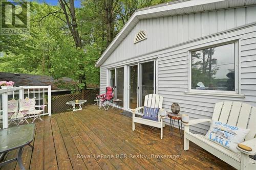 45 Andrew Drive, Tiny, ON 