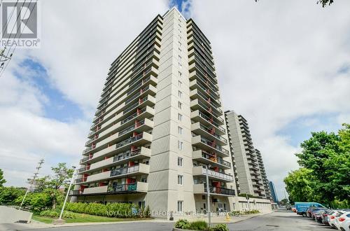708 - 158C MCARTHUR AVENUE  Ottawa, ON K1L 8E7