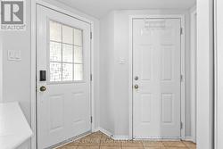 Garage access right by front door - 