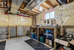 Large windows allow lots of light - 