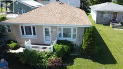304 Perry St - 
