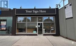 976 KINGSTON ROAD  Toronto, ON M4E 1S9