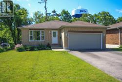 LOWER - 1 BENSON DRIVE Barrie, ON L4N 7X6
