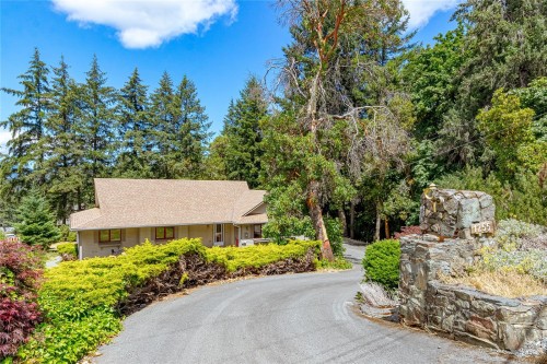 1255 Mckenzie Dr, Duncan, BC 
