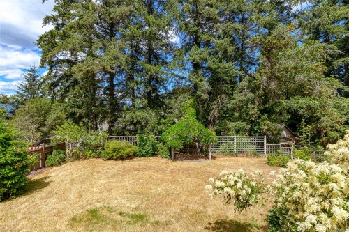 1255 Mckenzie Dr, Duncan, BC 