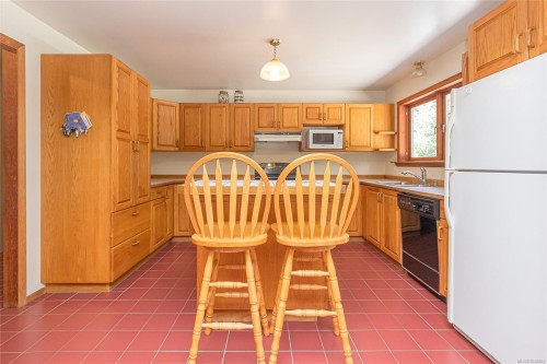 1255 Mckenzie Dr, Duncan, BC 