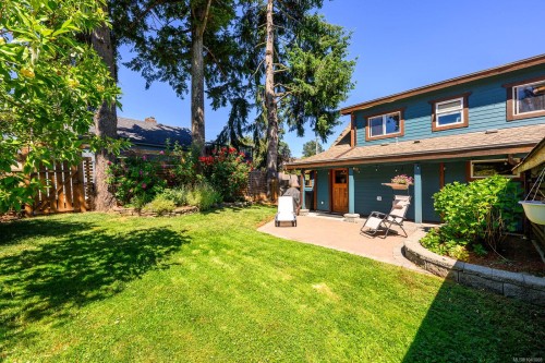 297 Rodello St, Comox, BC 