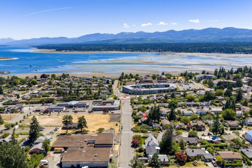 297 Rodello St, Comox, BC 