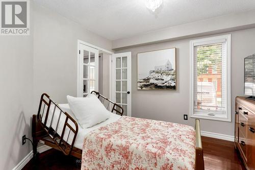 7 - 2006 Glenada Crescent, Oakville, ON 