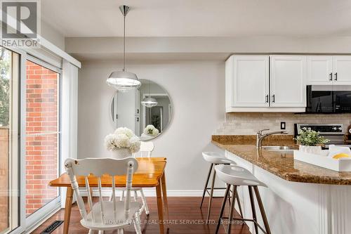 7 - 2006 Glenada Crescent, Oakville, ON 