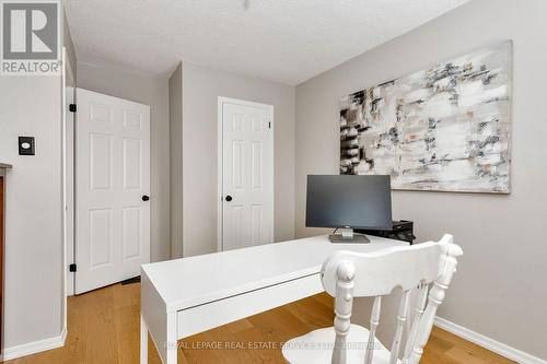 7 - 2006 Glenada Crescent, Oakville, ON 