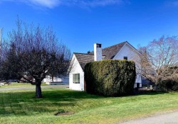 1 Sylvan Cres Parksville, BC V9P 1H1