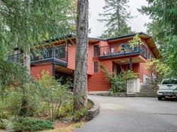4482 Emily Carr Dr Saanich, BC V8X 2N6