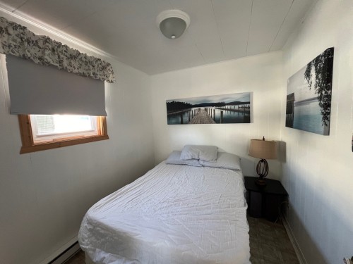 Chambre à coucher - 36 Rue Bourg, Carleton-Sur-Mer, QC 