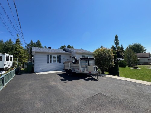 Façade - 36 Rue Bourg, Carleton-Sur-Mer, QC 