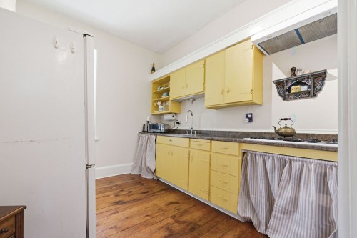 Kitchen - 277C Ch. Front, Clarendon, QC 