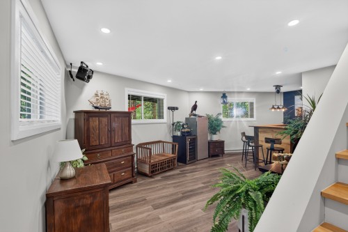 Salle familiale - 54 Ch. Williams, Gore, QC 
