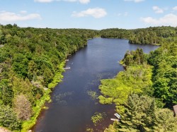 Vue sur l'eau - 