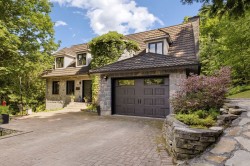 Garage - 