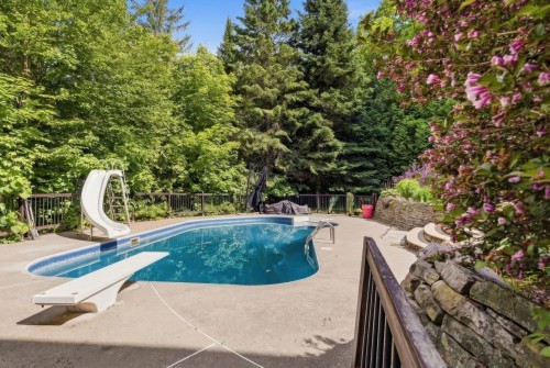 Piscine - 153 Route 323, Brébeuf, QC 