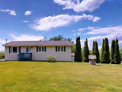 25 Rothwell Street  Upper Sackville, NS B4E 3C2