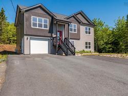 115 Lindforest Court Middle Sackville, NS B4E 3J2
