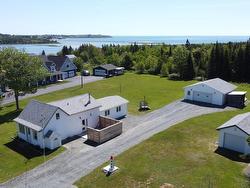 7 Hurricane Lane  Eastern Passage, NS B3G 1S3