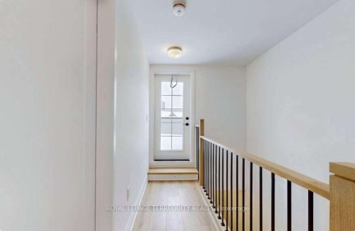 150 Alton Crescent, Vaughan, ON - Indoor Photo Showing Other Room