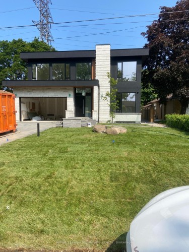 1349 Melton Drive, Mississauga, ON 