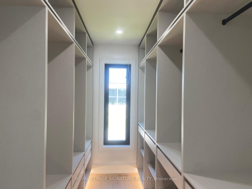 1349 Melton Drive, Mississauga, ON 
