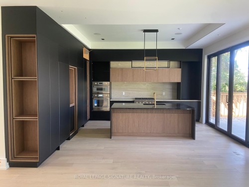 1349 Melton Drive, Mississauga, ON 