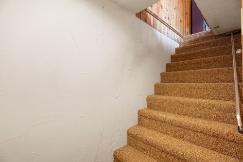 Escalier - 905 Ch. De Courchevel, Saint-Adolphe-D'Howard, QC 