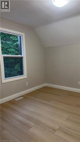 18 Miehm Place, Kitchener, ON 