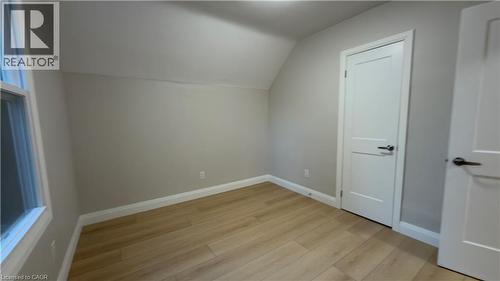 18 Miehm Place, Kitchener, ON 