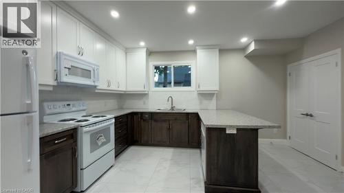 18 Miehm Place, Kitchener, ON 