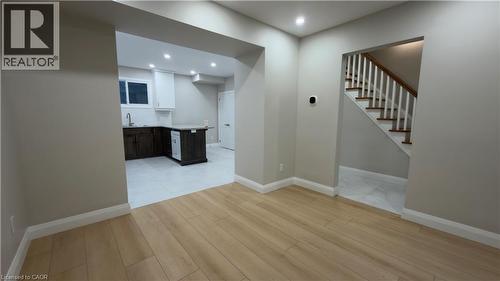 18 Miehm Place, Kitchener, ON 