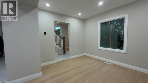 18 Miehm Place, Kitchener, ON 